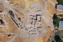 Sốc nặng loạt hiện vật linh thiêng 6.000 tuổi chưa từng công bố