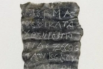 Tấm bia chì khắc lời nguyền Hy Lạp cổ khiến chuyên gia 'rối não'