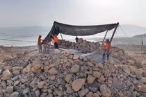 Bí ẩn kim tự tháp 2.200 năm tuổi ở sa mạc Judea