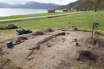 Mộ Viking cổ xưa bất ngờ được phát hiện trên đảo Senja, Na Uy