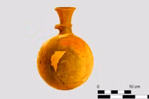 Tìm thấy bình đựng nước hé lộ bí mật thương gia Ai Cập 