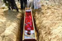 Bi kịch cô dâu 5 tuổi trong mộ cổ nghìn năm gây ám ảnh