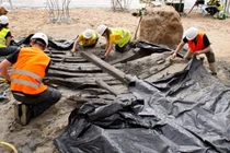 Phát hiện xác tàu đắm thời Trung cổ tại khu chợ cá lịch sử