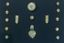 Mở mộ cổ ba chiến binh tinh nhuệ, thứ bên trong gây sốc chuyên gia