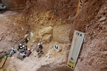 Tìm thấy bộ xương cổ đại thuộc về chủng người chưa từng biết đến?