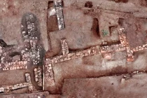 Bí ẩn hồ thiêng cổ đại với nghi lễ chữa bệnh đặc biệt