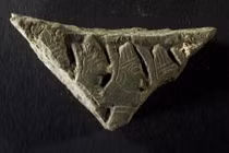 Hình khắc Hittite bí ẩn trong hang động ở Séc 