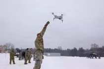 Xe tăng M1A2 Abrams Mỹ phối hợp UAV trong diễn tập NATO tại Ba Lan