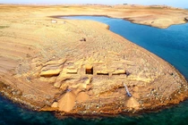 Hạn hán làm lộ cung điện thời Đồ Đồng, chuyên gia mừng húm