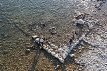 Thấy thứ lạ kỳ trong Hồ Van lớn nhất Thổ Nhĩ Kỳ