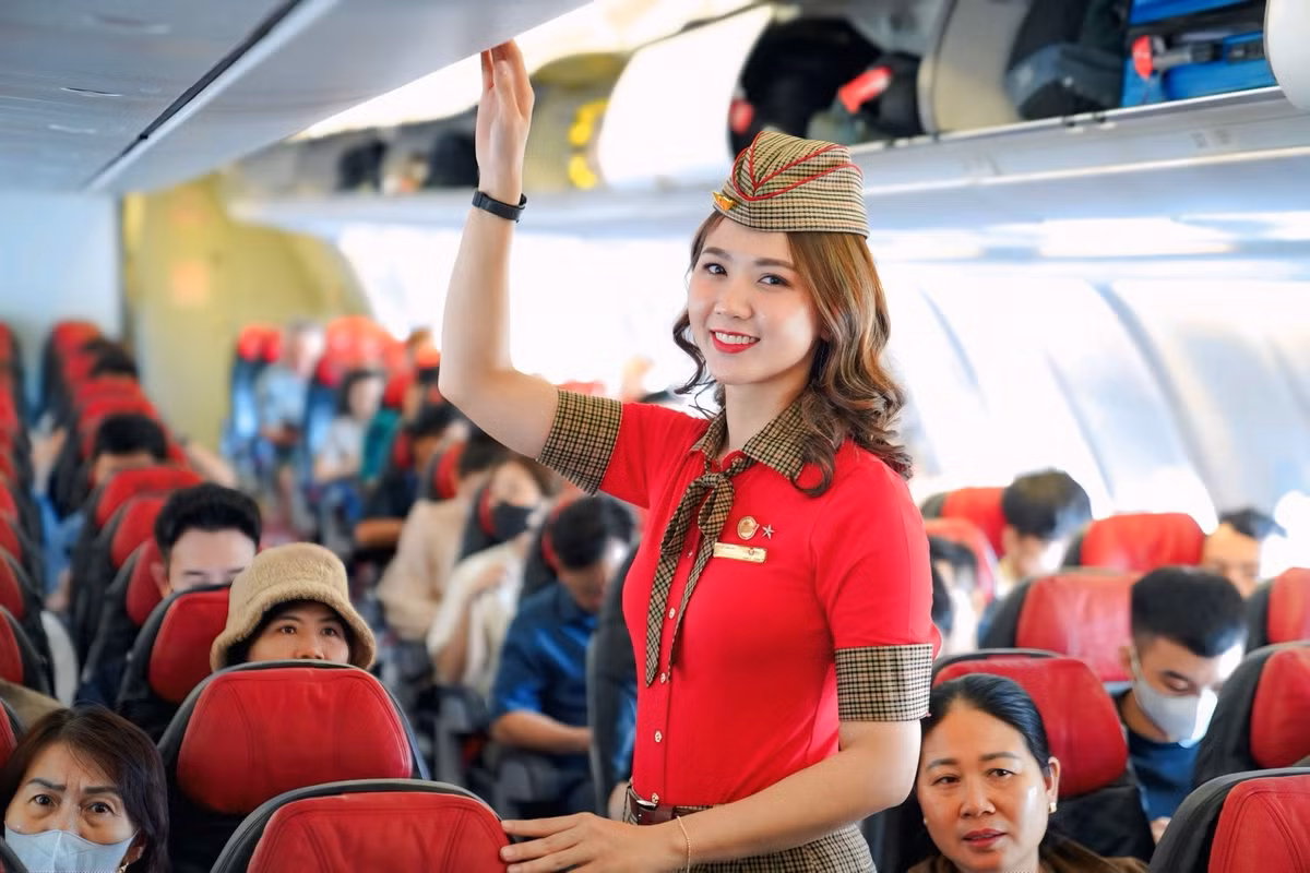 tiep-vien-hang-khong-vietjet.jpg