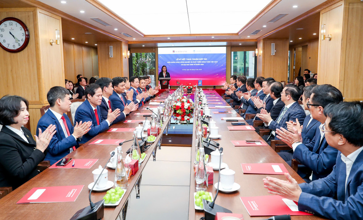 anh-1-le-ky-ket-thoa-thuan-hop-tac-giua-agribank-va-neu.jpg