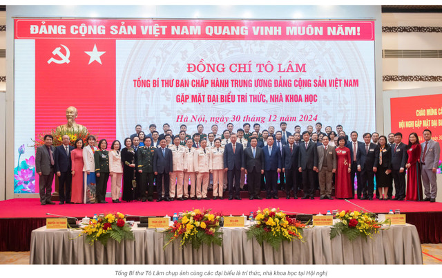 Toàn văn phát biểu của Tổng Bí thư tại buổi gặp mặt Trí thức, nhà khoa học - Hình 3 Toan van phat bieu cua Tong Bi thu tai buoi gap mat Tri thuc, nha khoa hoc-Hinh-3