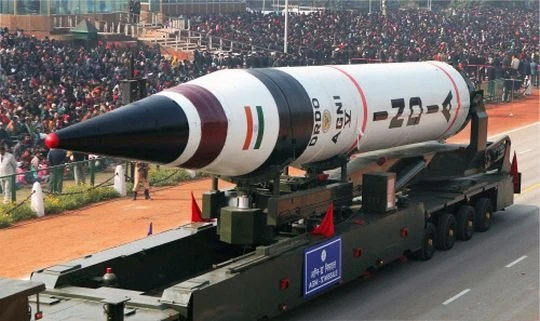 Sức mạnh vũ khí hạt nhân Ấn Độ - Pakistan: Ai mạnh hơn ai?