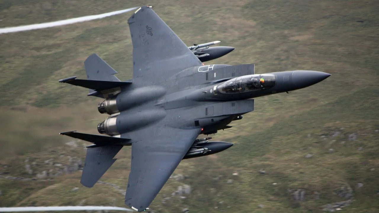 Không quân Mỹ dùng F-15 "tối giản" chuyên phá kỷ lục bay thế giới