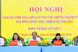 Ứng cử viên Nguyễn Quỳnh Liên tiếp xúc cử tri tại xã U Minh Thượng 