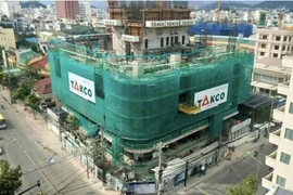 Xử phạt Chủ tịch Địa ốc Tân Kỷ gần 200 triệu do vi phạm công bố thông tin