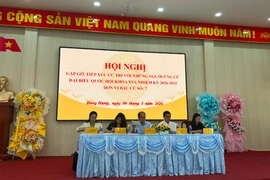 Cử tri xã Đông Hưng gửi gắm niềm tin vào các ứng cử viên Đại biểu Quốc hội 