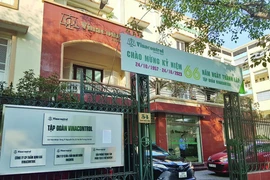  chốt quyền trả cổ tức tiền mặt và thưởng cổ phiếu tỷ lệ 1:1