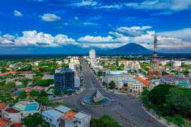 Nhận diện hệ sinh thái nhà thầu thường xuyên "thắng lớn" tại Phòng kinh tế xã Vĩnh Hưng [Kỳ 3]