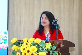 Bà Nguyễn Quỳnh Liên tiếp xúc cử tri xã Đông Hòa, An Giang 