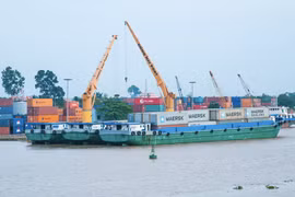 Gói thầu 13 tỷ ở Cảng Đồng Nai: Duy nhất một nhà thầu 'quen mặt' tham gia rồi trúng