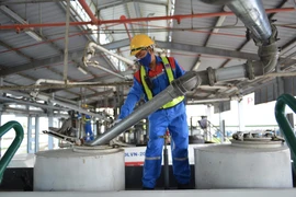 Gói thầu tại PVOIL Miền Đông: Nhà thầu quen mặt duy nhất dự với giá cao hơn cả dự toán
