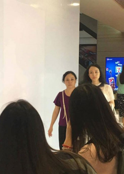 Phương Nga tái xuất xinh đẹp sau vài ngày nhận được quyết định tại ngoại. Ảnh: Yan News