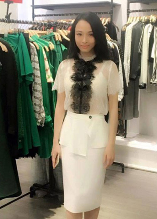 Hình ảnh Phương Nga thay đổi diện mạo khi khoác lên mình bộ cánh sang trọng. Trước đây, hoa hậu sinh năm 1987 vốn sở hữu nhan sắc lộng lẫy. Ảnh: Vietnamnet