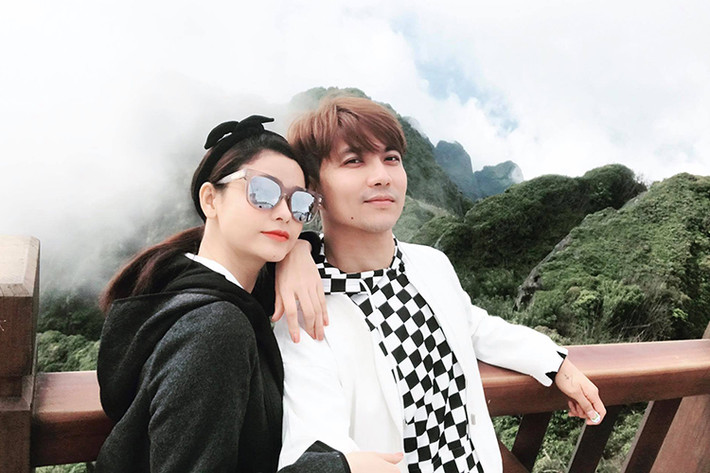Gần đây, Trương Quỳnh Anh vướng nghi vấn ghen tuông khi Tim không chịu nghe điện thoại của cô vì bận nhắn tin với người khác. Tuy nhiên, sau đó, cặp đôi lại làm lành.