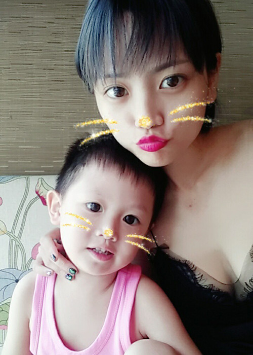 Diễn viên Thúy An "Người phán xử" khoe con trai kháu khỉnh.