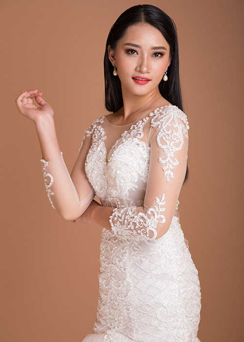 Vòng sơ khảo cuộc thi Hoa hậu Hoàn vũ Việt Nam 2017 sẽ diễn ra từ ngày 6/9 - 7/9 tại Hà Nội và ngày 10/9 – 11/9 tại TP HCM. Vòng bán kết diễn ra từ ngày 25/10 đến ngày 04/11 tại Khánh Hòa. Vòng chung kết Hoa hậu Hoàn vũ Việt Nam 2017 diễn ra từ ngày 05/11 đến ngày 2/12 tại Khánh Hòa.