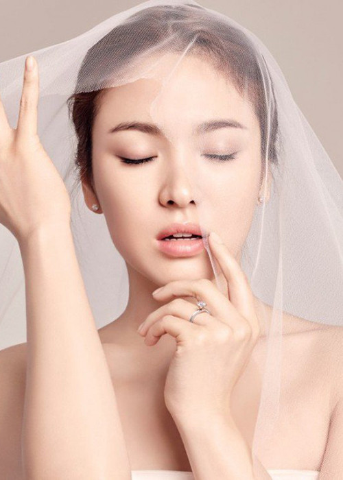 Người hâm mộ toàn châu Á đang chờ đợi đám cưới Song Joong Ki - Song Hye Kyo chính thức diễn ra vào chiều ngày 31/10. Ảnh: Allkpop