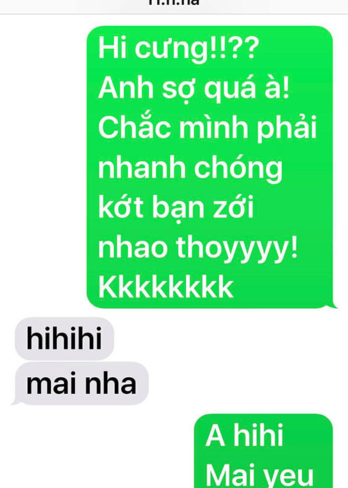Trước đó, không ít khán giả soi trang cá nhân của Mr Đàm và Hà Hồ. Nhiều người thắc mắc rằng cả hai không kết bạn trên Facebook dù thân thiết.