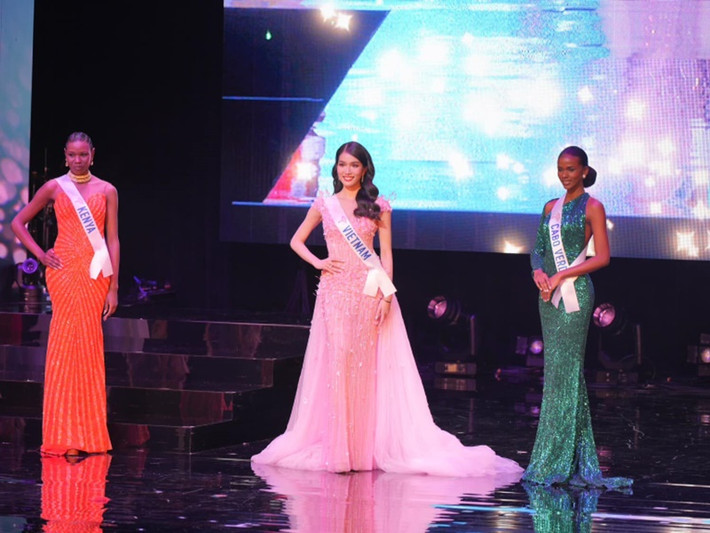 Trong chung kết, Phương Anh không được gọi tên vào top 15.