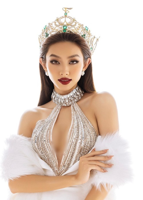 Hoa hậu Hòa bình Quốc tế 2021 nhận được không ngớt lời khen về nhan sắc.