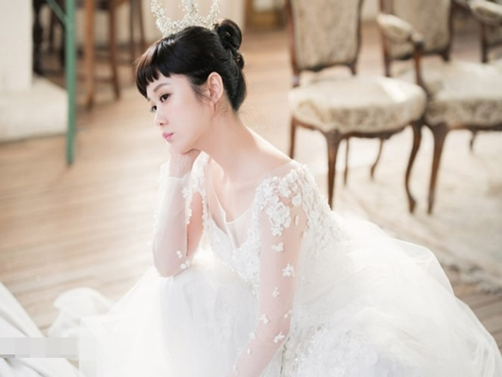 Trước khi bị đồn sẽ kết hôn, Kim Nam Gil và Jang Nara dính vào tin đồn hẹn hò vào năm 2013. Ảnh: Dân Việt