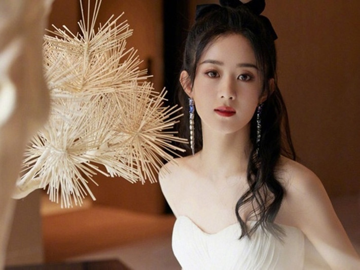 Trước tin đồn trốn thuế và đang bị điều tra, Triệu Lệ Dĩnh khẳng định, thông tin lan truyền trên mạng xã hội là bịa đặt và nhằm mục đích bôi xấu hình ảnh. Ảnh: VTC