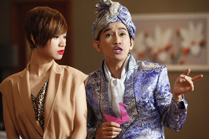 Năm 2014, Minh Thuận góp mặt trong bộ phim truyền hình ca nhạc “Bếp hát”. Nhân vật của anh là một chàng trai chuyên tổ chức tiệc cưới đồng bóng, mê trai. Với sự hài hước, duyên dáng, vai diễn của anh được khá nhiều khán giả yêu mến. (Ảnh: Zing)