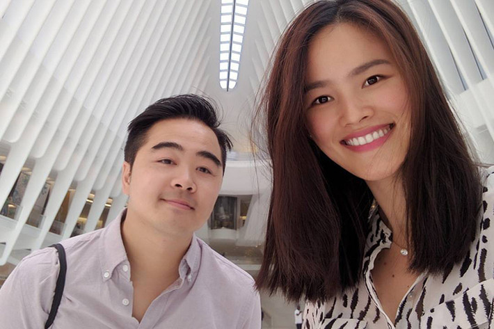 Siêu mẫu Tuyết Lan đã sang Mỹ phát triển sự nghiệp đã được 3 năm. Ngoài gặt hái những thành công nhất định trong công việc, cô còn đang tận hưởng hạnh phúc ngọt ngào trong tình yêu.