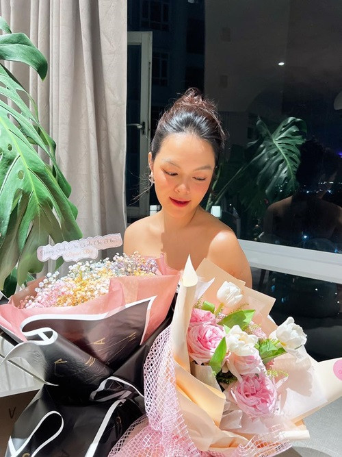 Ở tuổi 39, nữ ca sĩ có trong tay tất cả mọi thứ từ nhan sắc, sự nghiệp đến tình duyên.