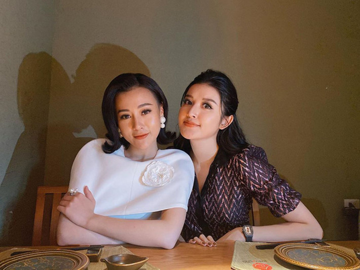 Gần đây, cả hai không còn xuất hiện cùng nhau cũng như trò chuyện trên mạng xã hội. Ảnh: Dân Việt
