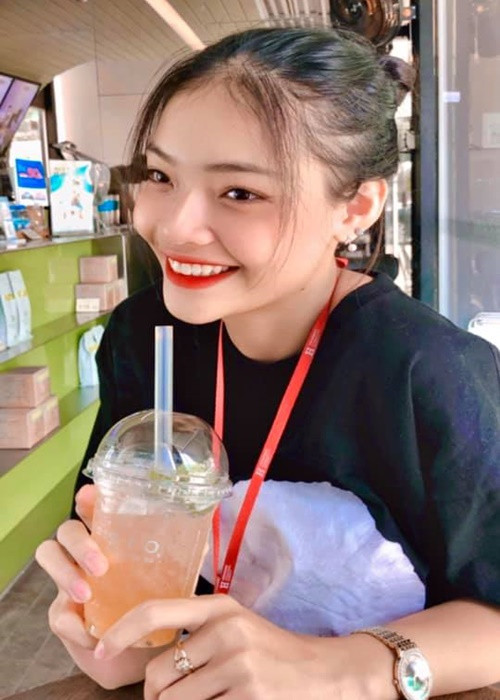 Ngoài thi hoa hậu, Thanh Trâm còn có hứng thú với ca hát và diễn xuất.