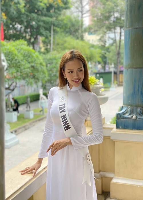Kinh nghiệm thi nhan sắc dày dặn giúp Ngọc Châu gây ấn tượng ngay từ những ngày đầu ở Hoa hậu Hoàn vũ Việt Nam. Ảnh: FBNV