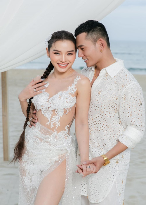 Phương Trinh Jolie từng cho biết cô đã quá quen với những nhận xét khen chê trái chiều. Ảnh: FBNV