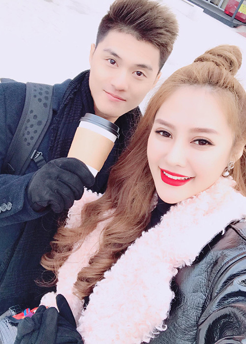 Sao Việt Lâm Vinh Hải - Linh Chi quấn quýt không rời trong chuyến du lịch.