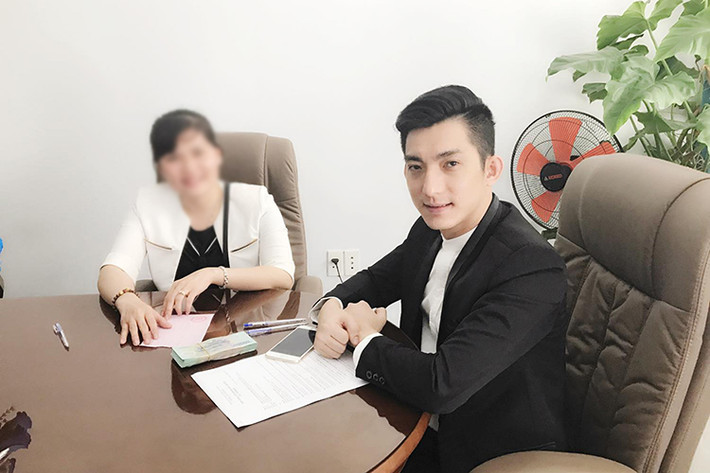 Mới đây, trên trang cá nhân, chồng cũ của Phi Thanh Vân - Bảo Duy khoe vừa tậu được xế hộp mới. Ảnh: FBNV