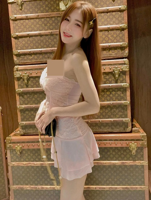 Shaya không lên tiếng về phong cách ăn mặc của mình.