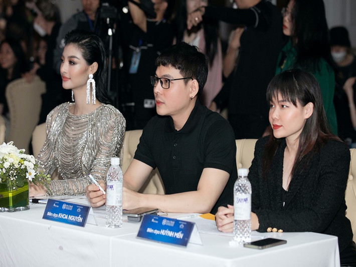 Dàn giám khảo vòng sơ khảo Người đẹp Tài năng gồm Chủ tịch Miss World Vietnam Phạm Kim Dung, Tổng đạo diễn Hoàng Nhật Nam, Á hậu Kiều Loan, biên đạo Huỳnh Mến, biên đạo Khoa Nguyễn.