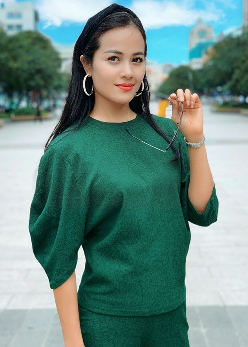 Trong cuộc phỏng vấn với Tiền Phong, Thu Hà chia sẻ, ông xã của cô là người tâm lý nên rất ủng hộ vợ trong mọi việc. Ảnh: FBNV